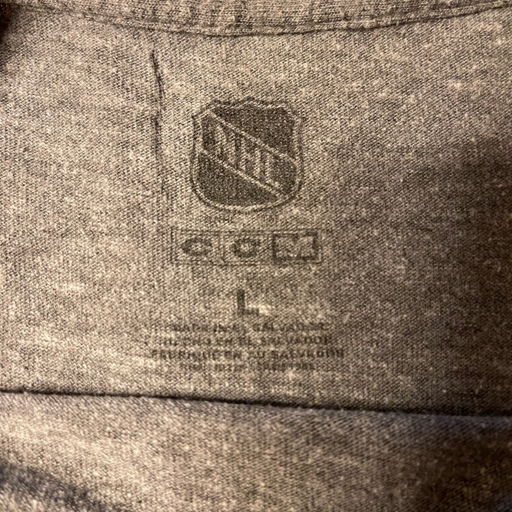CCM National Hockey League Original 6 t-shirt. Size L - Picture 2 of 2